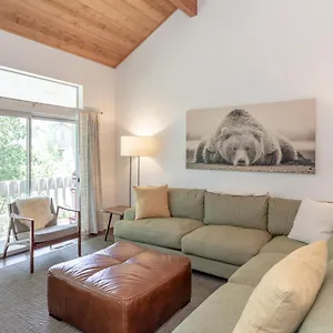 Snowcreek Iv 550 Holiday home